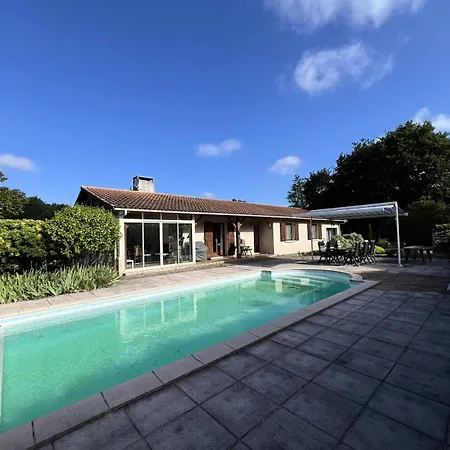 104-grayan Et L Hopital - 104 - Agreable Avec Piscine Dans Un Quartier Calme Mae-6111 Villa